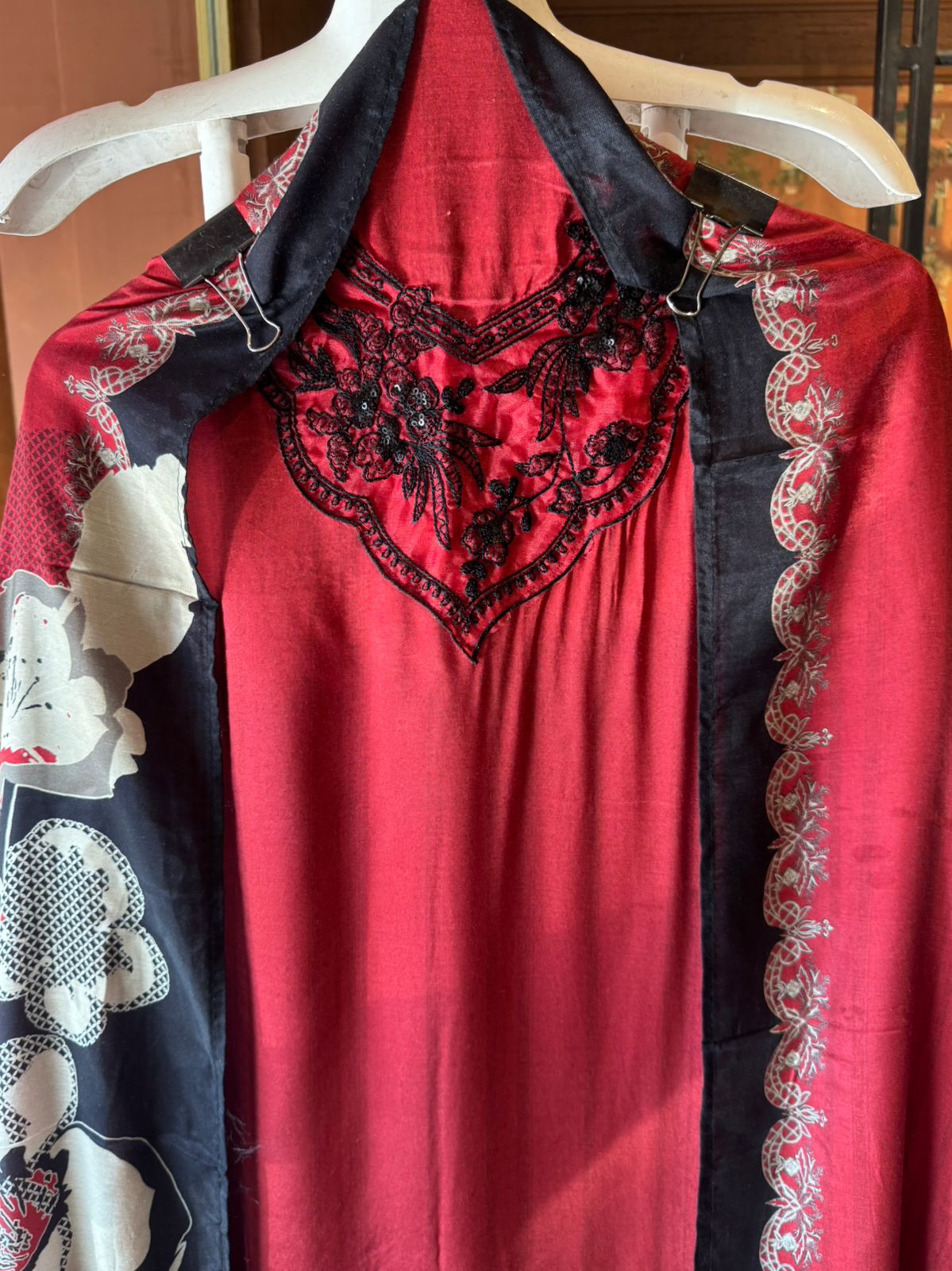 Luxury pure muslin Unstitched Suit