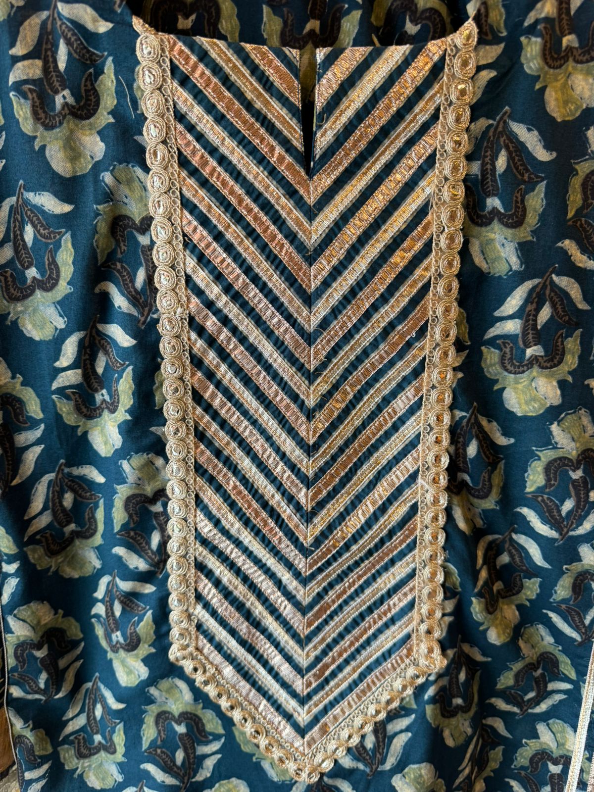 Three piece ethnic suit