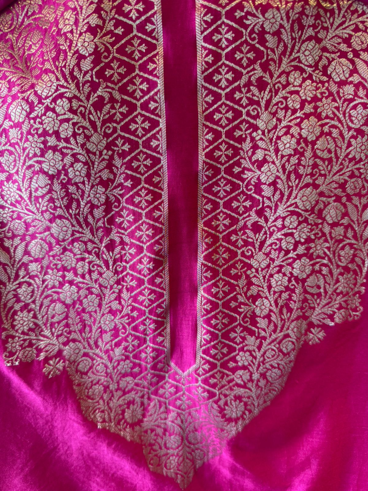 PURE CHANDERI SILK SUIT SET