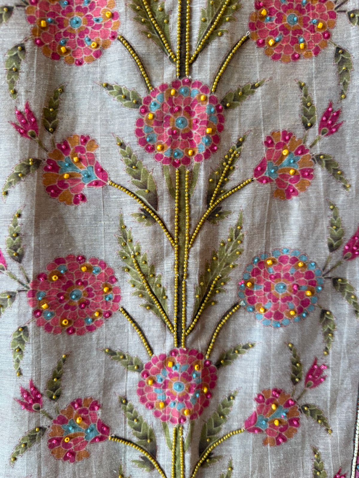 Beautiful suit on KHAADI Cotton with PICHWAI design