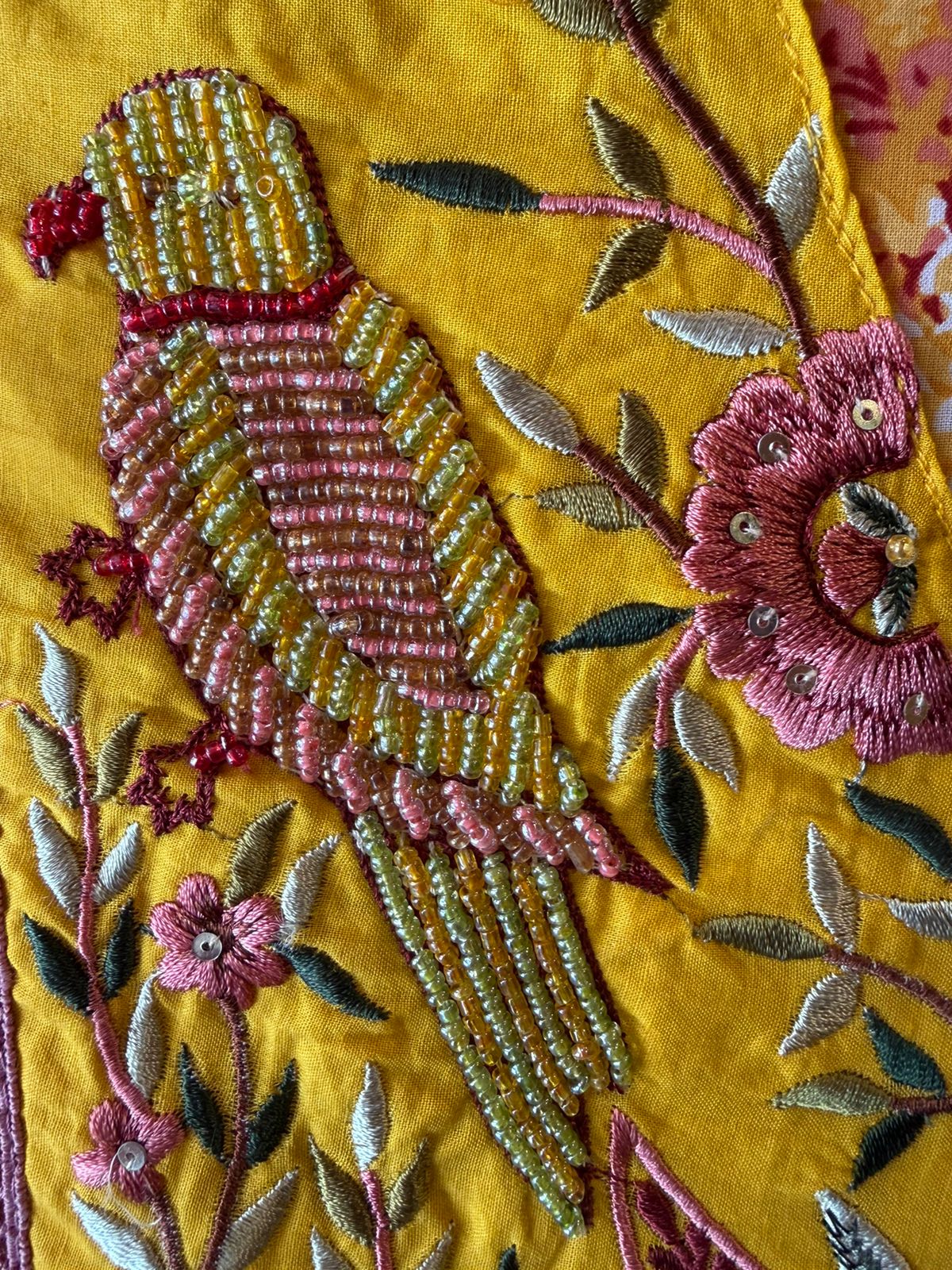 Pigeon Embroidered Suit set