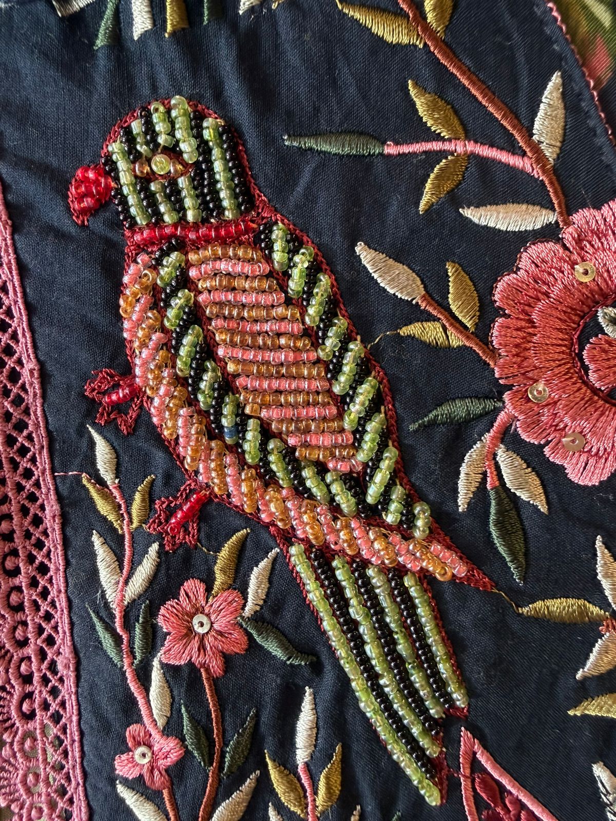 Pigeon Embroidered Suit set