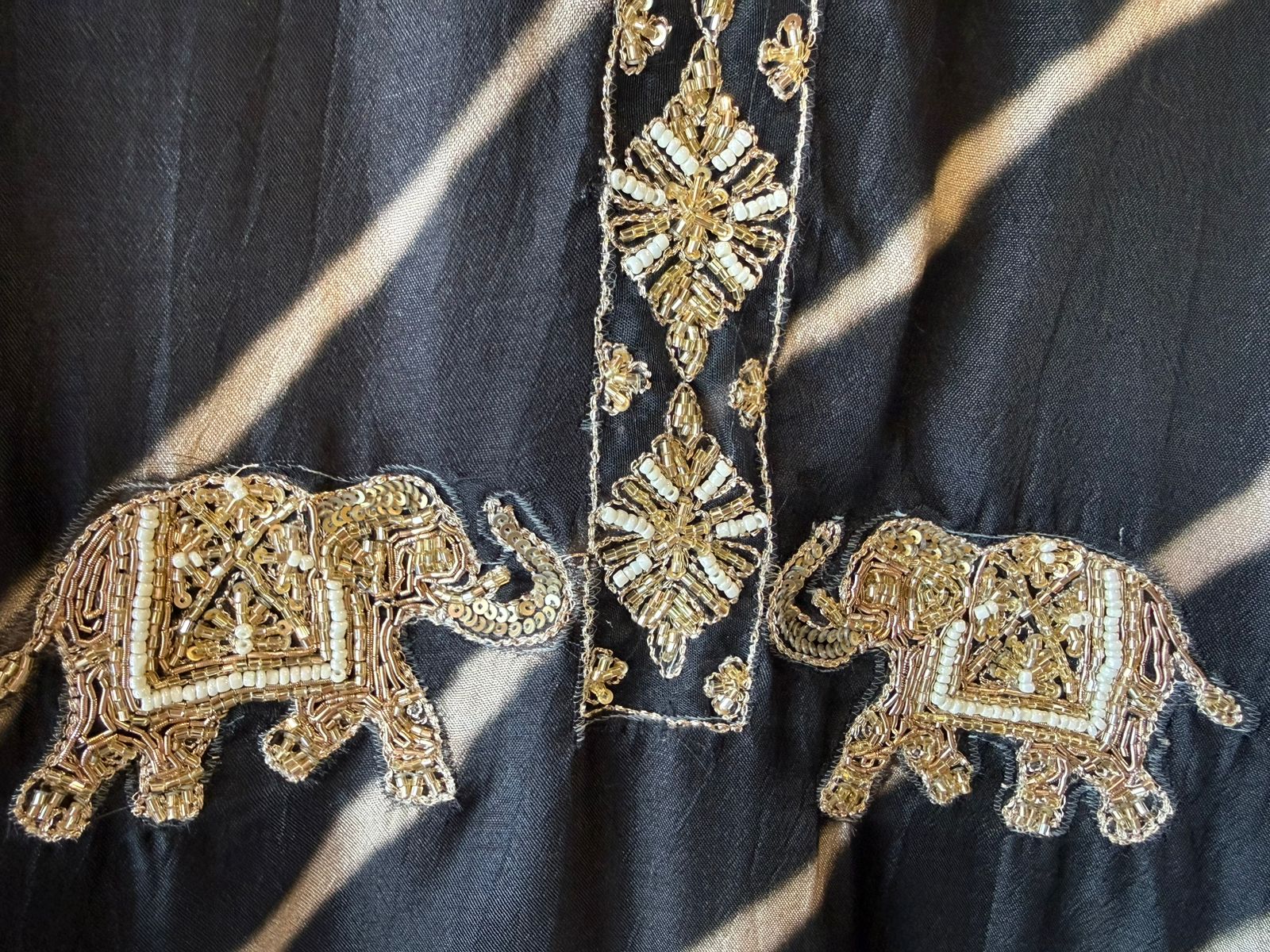 Striking ethnic kurta