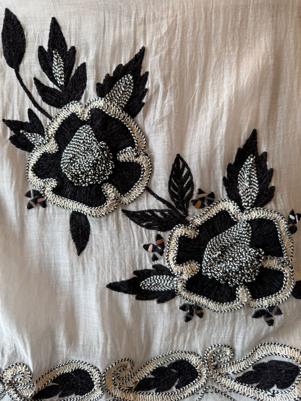 Black & off white Contrast Embroidered Suit set