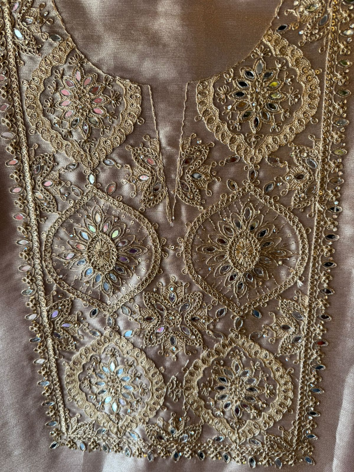 Giraffe Tissue Unstitched Suit
