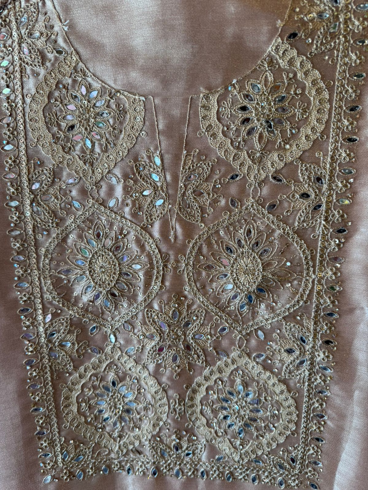 Giraffe Tissue Unstitched Suit