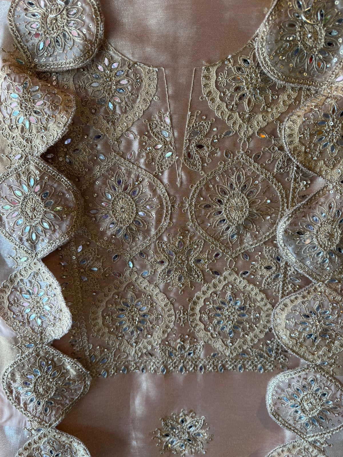 Giraffe Tissue Unstitched Suit