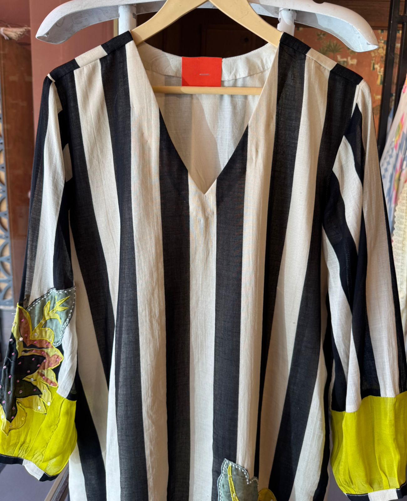 Striped Floral Appliqué Kurta Set