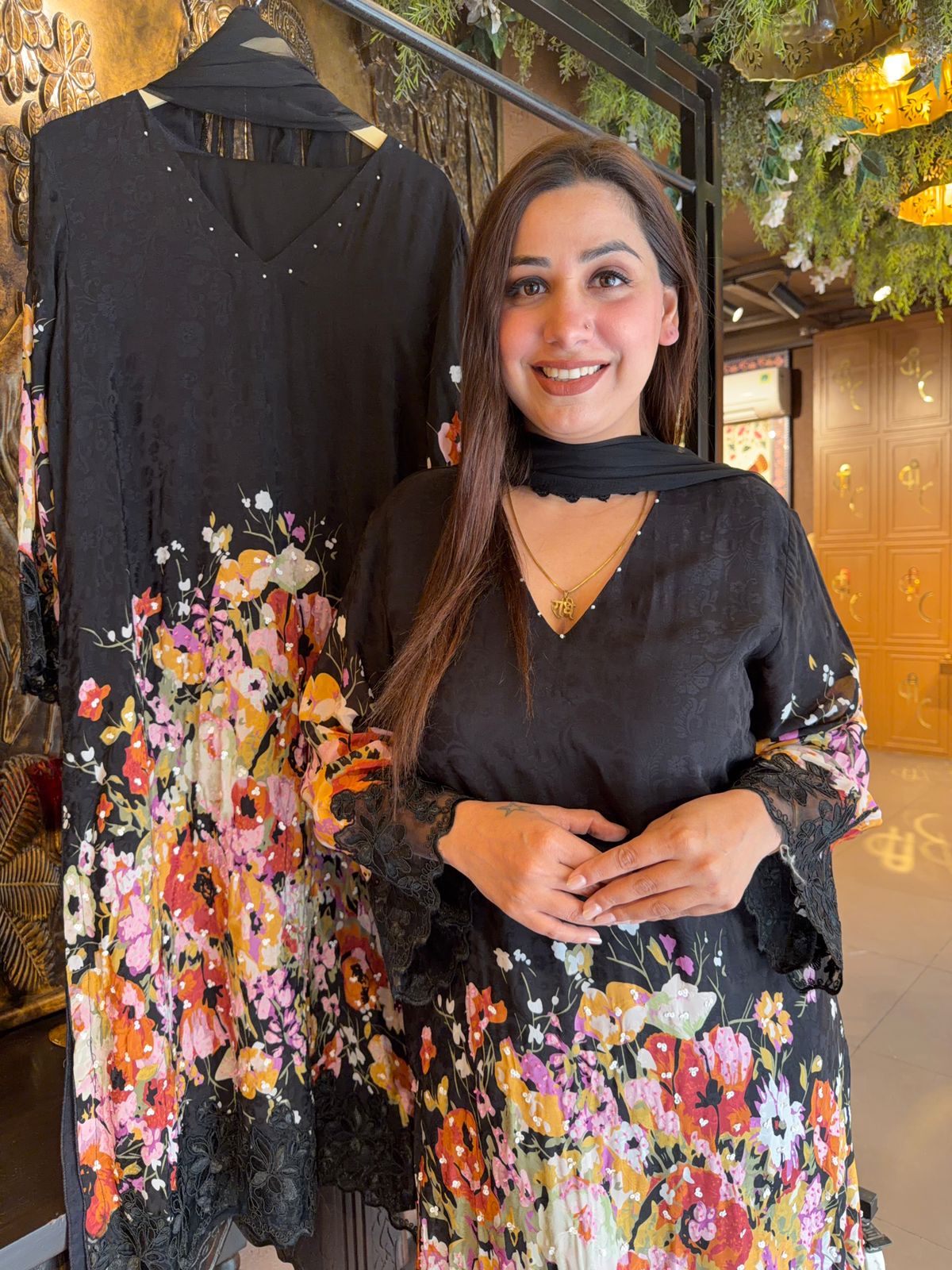 Black Floral Printed Kurta Set