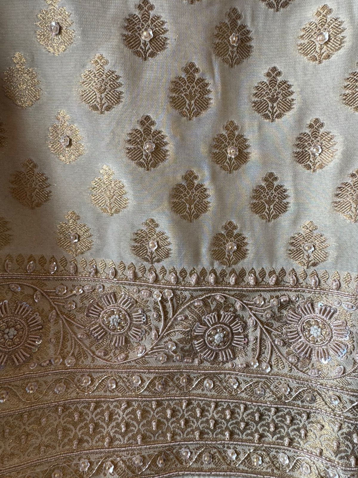 BANARSI GEORGETTE WOVEN SUIT
