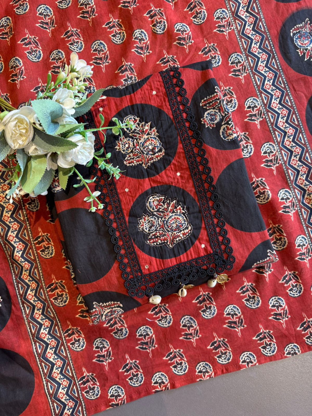 Printed Unstitched suit Set with Dupatta