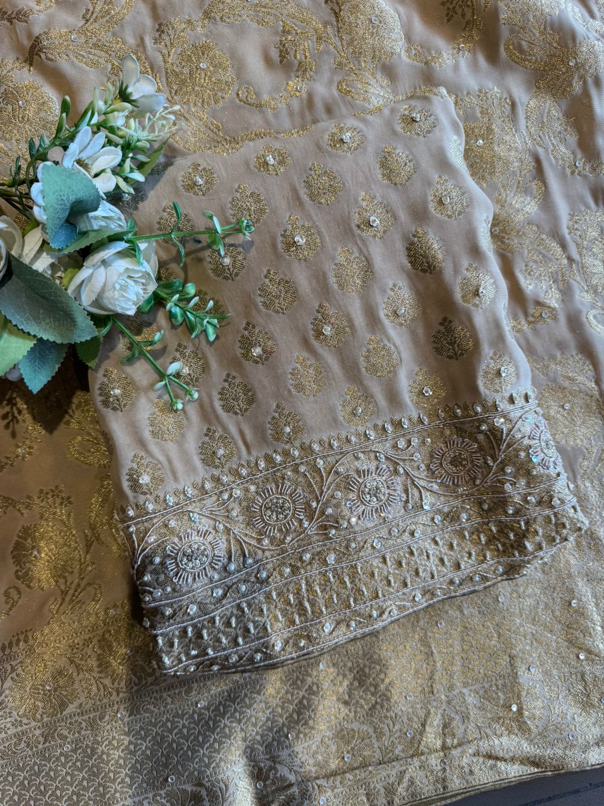 BANARSI GEORGETTE WOVEN SUIT