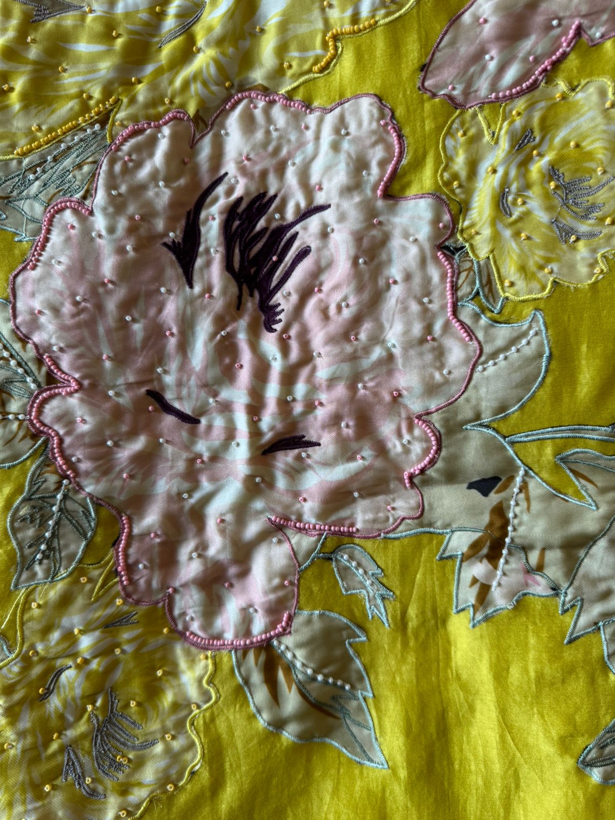 Floral Appliqué Kurta set