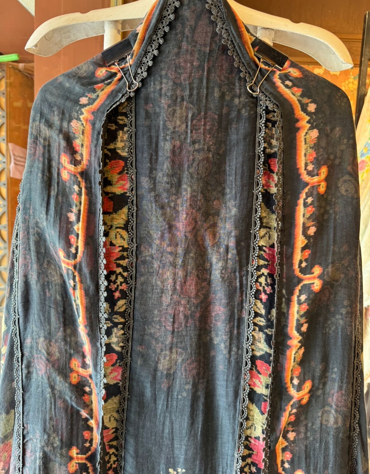 Floral Printed Unstitched suit