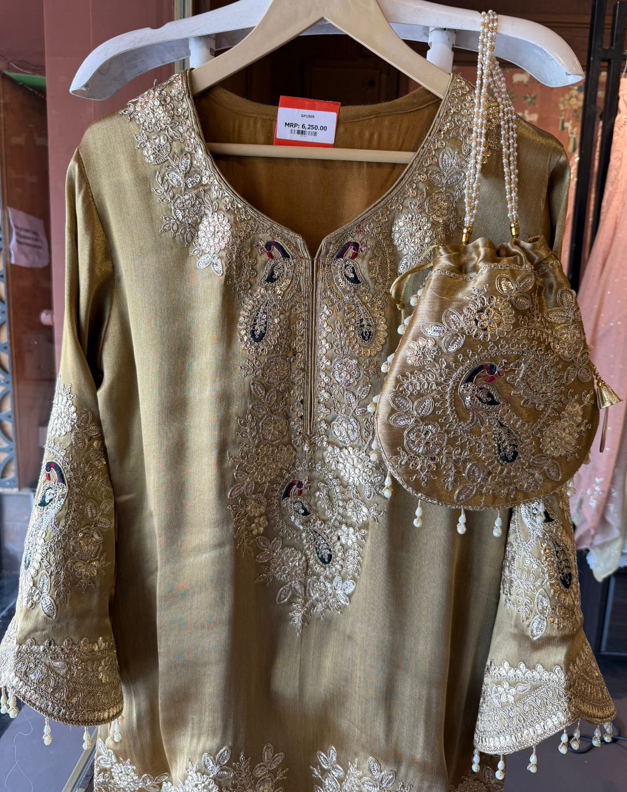 Royal Embroidered Kurta with Potli Bag