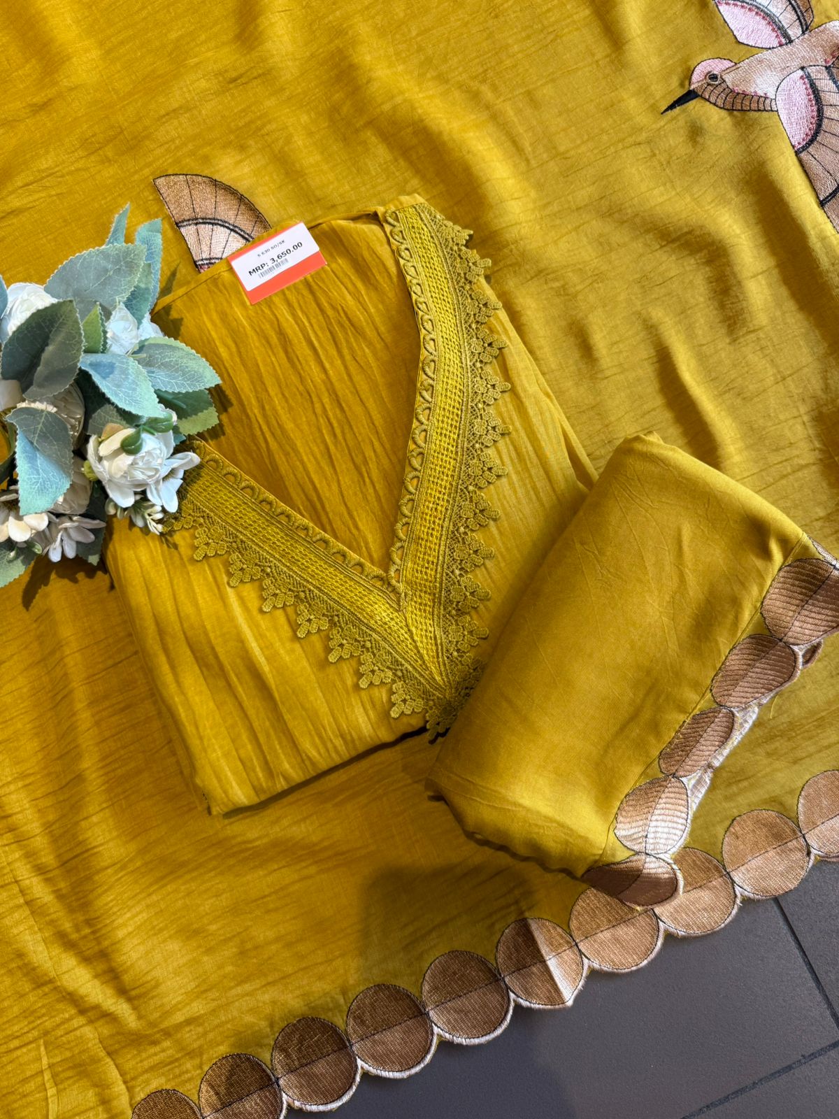 Beautiful unstitched Suit with Bird Motif Appliqué & Textured Detailing
