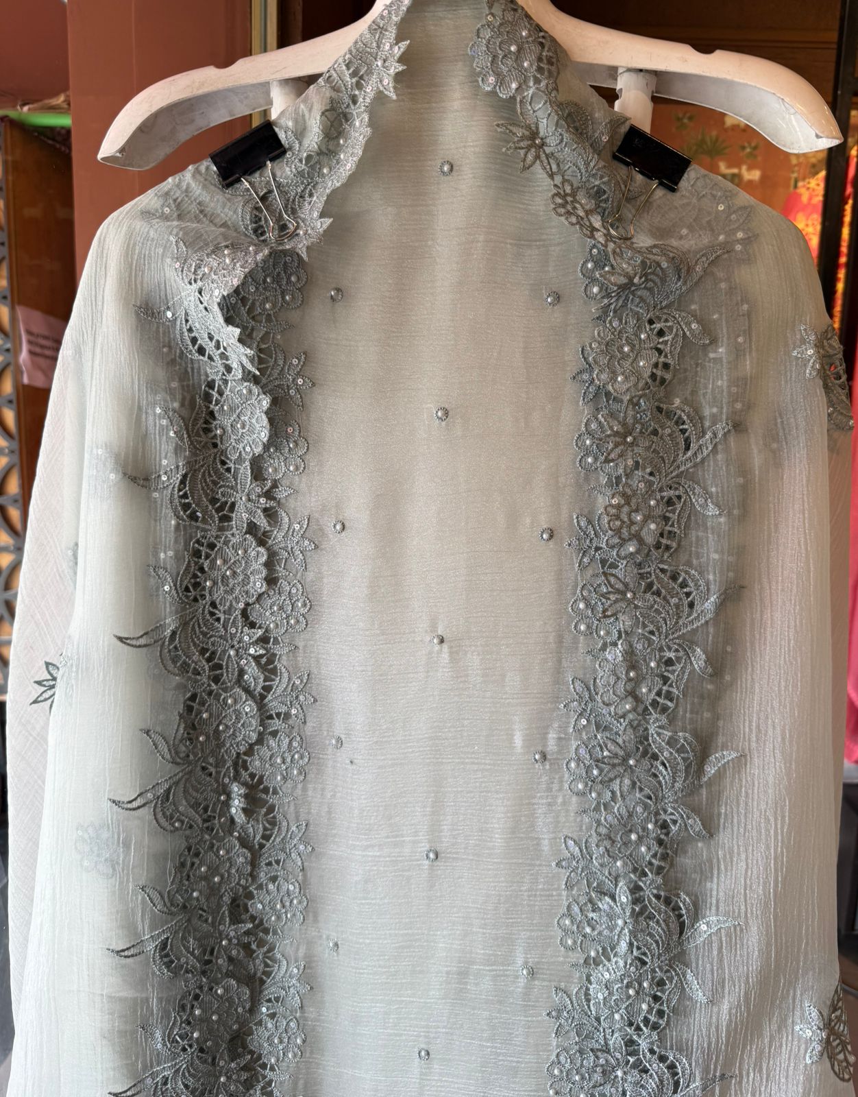 Crushed tissue Unstitched suit