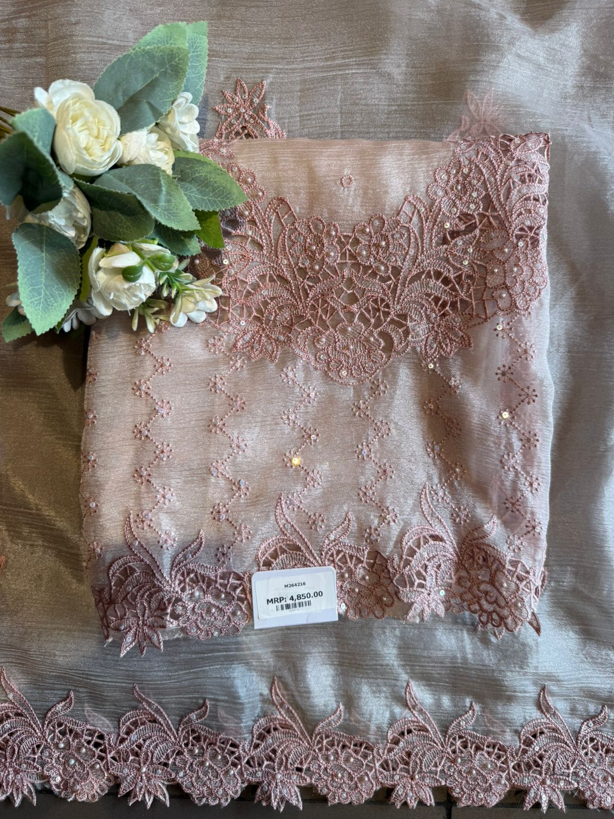 Crushed tissue Unstitched suit