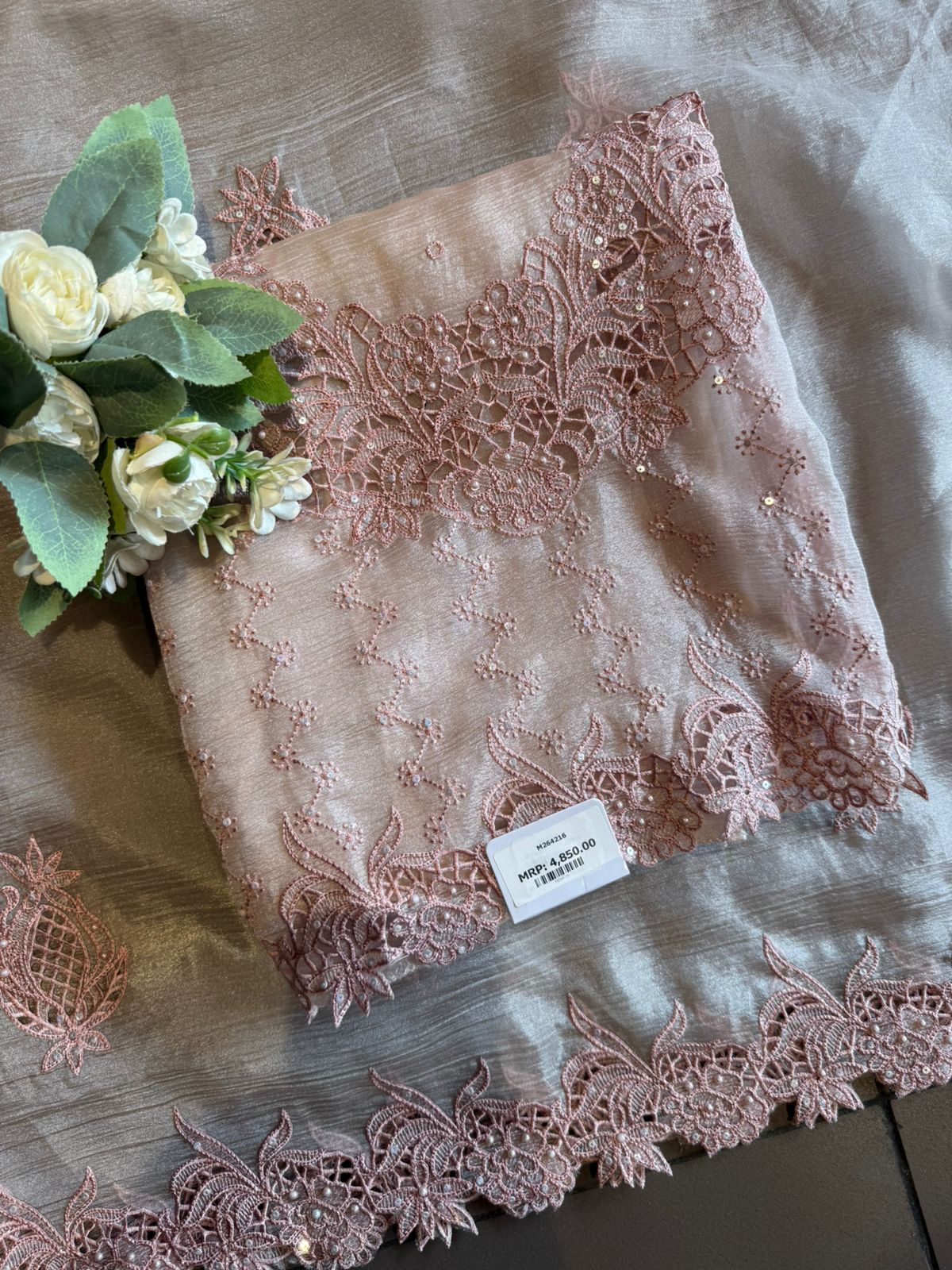 Crushed tissue Unstitched suit