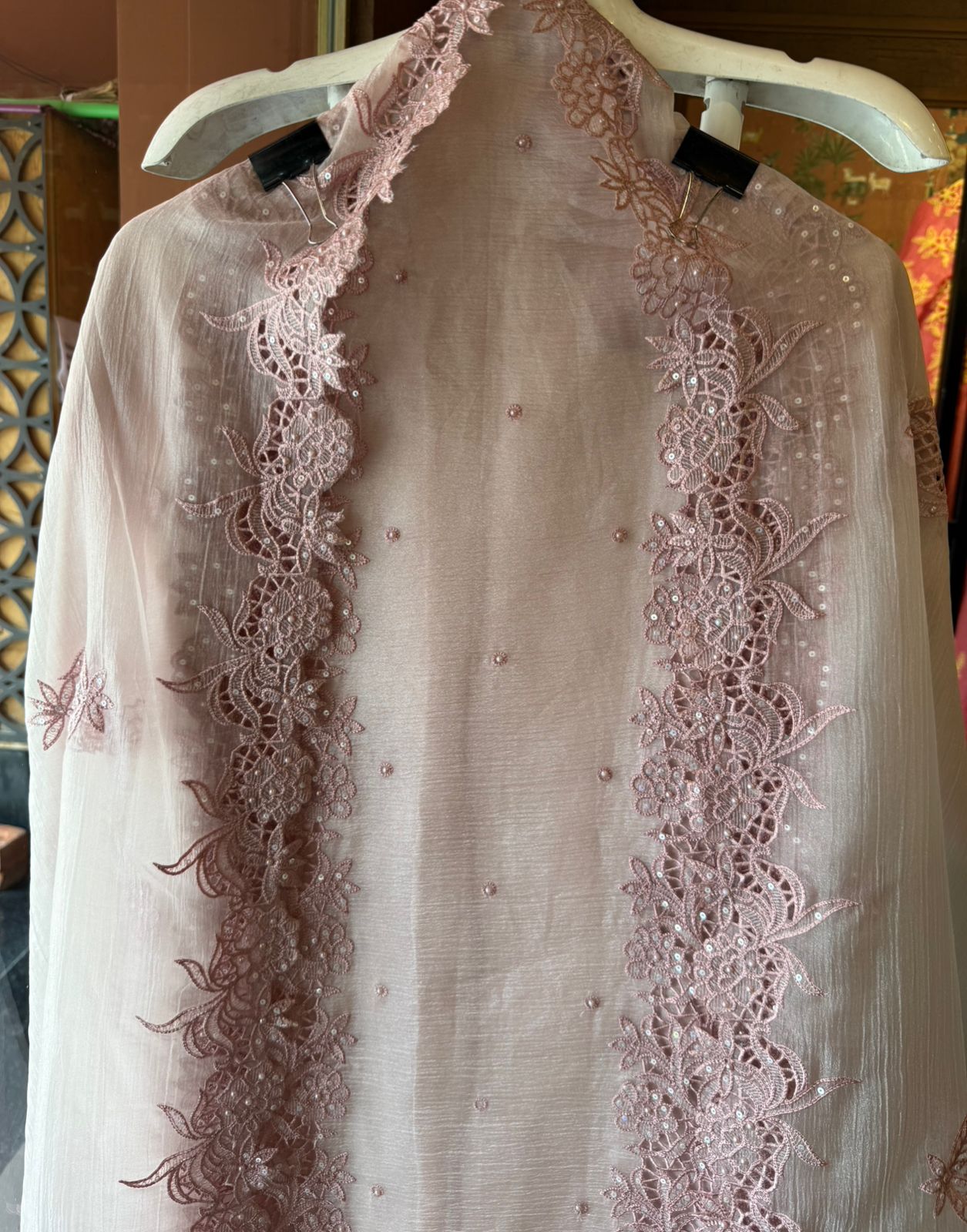 Crushed tissue Unstitched suit