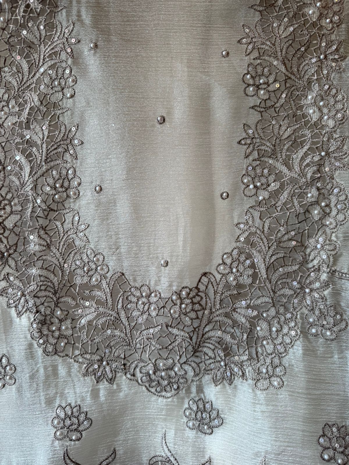 Crushed tissue Unstitched suit