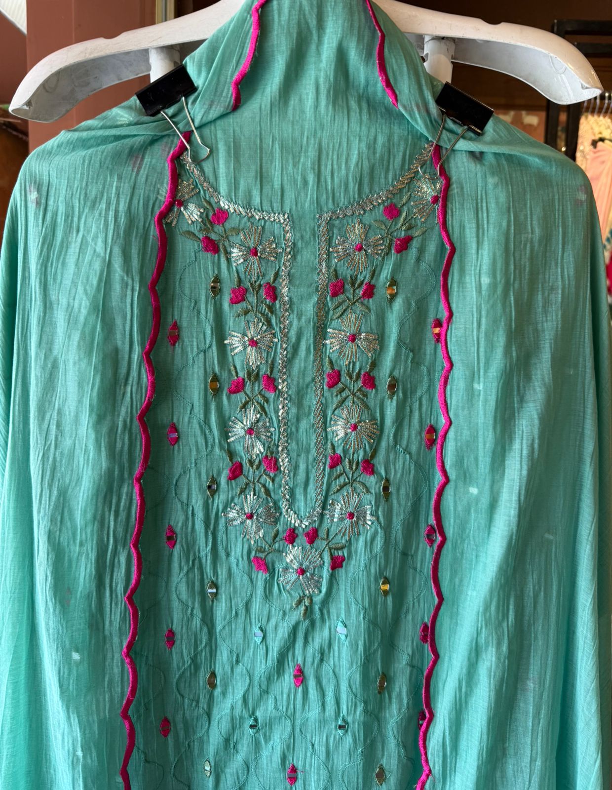 Ethnic wardrobe with this elegant Suit