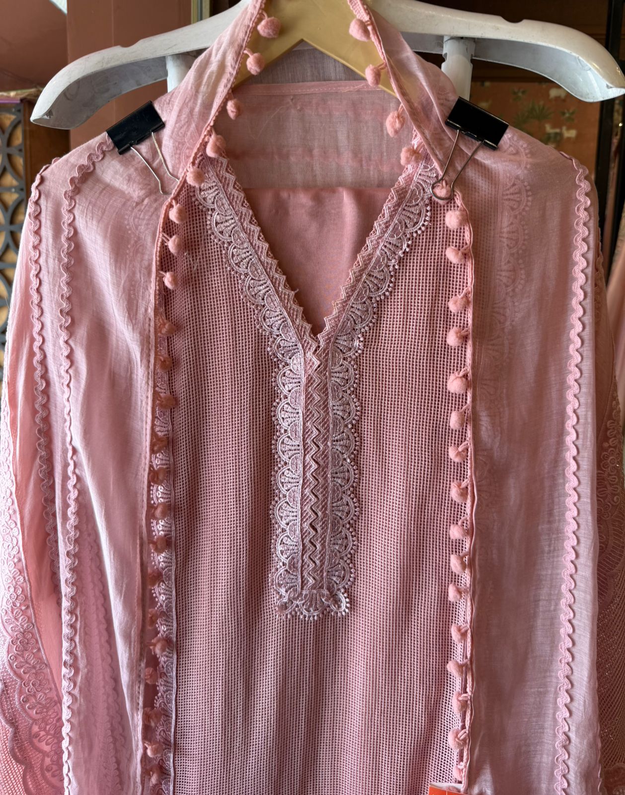 Elegant Pastel  Embroidered Suit Set with Lace Dupatta