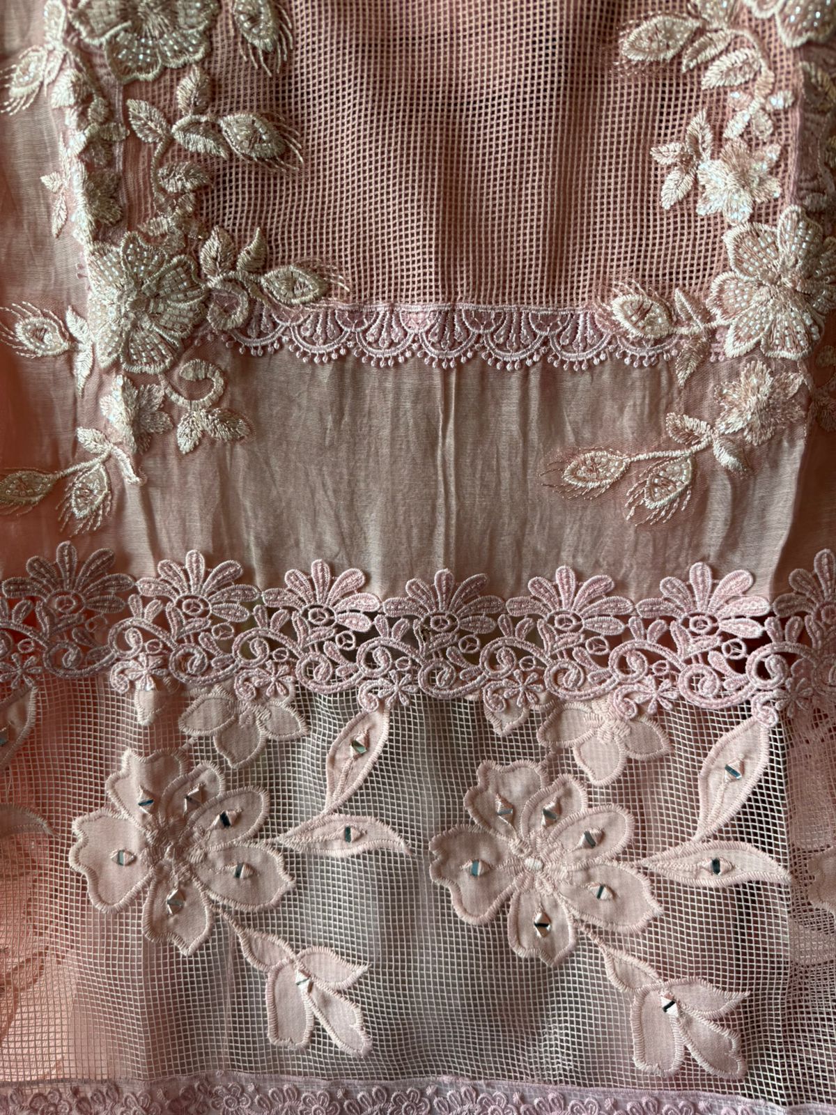 Elegant Pastel  Embroidered Suit Set with Lace Dupatta