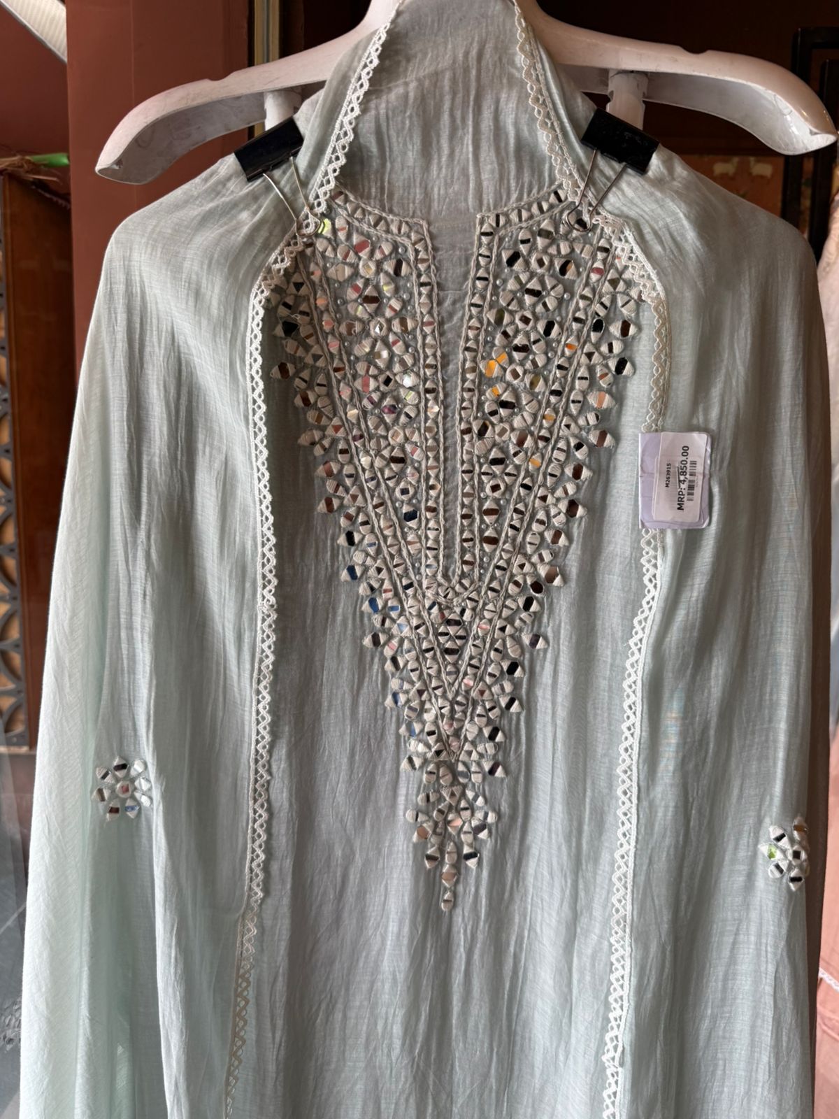 Luxurious Mul cotton unstitched suit