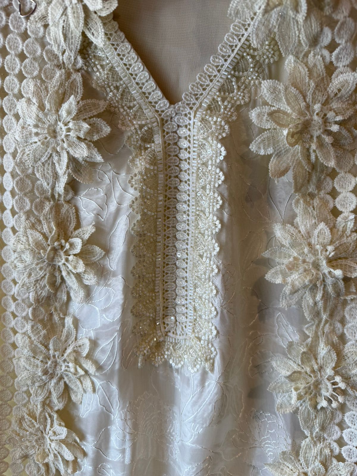 Floral Lace Elegant Unstitched Suit Set