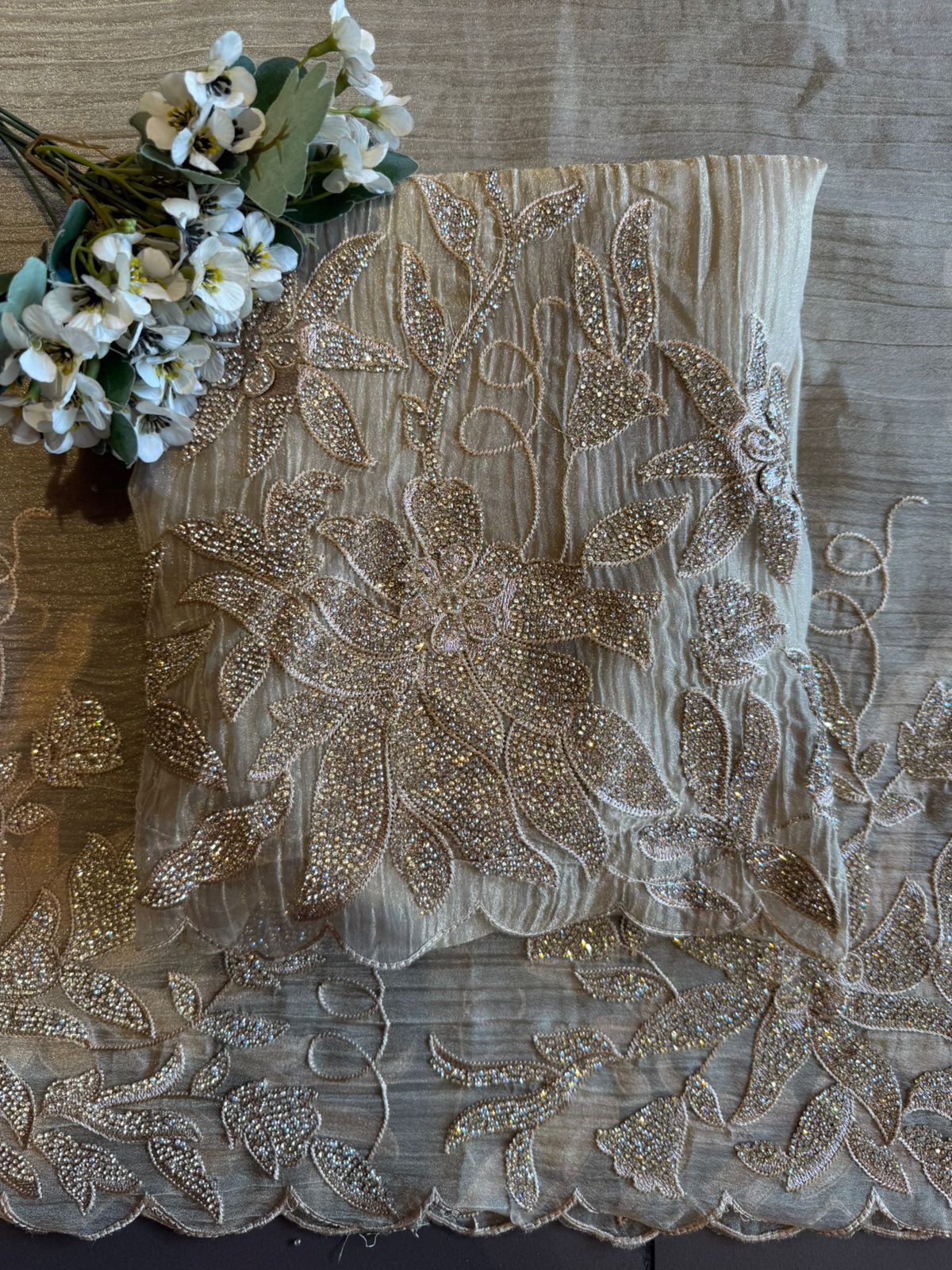 Elegant Crushed tissue unstitched suit