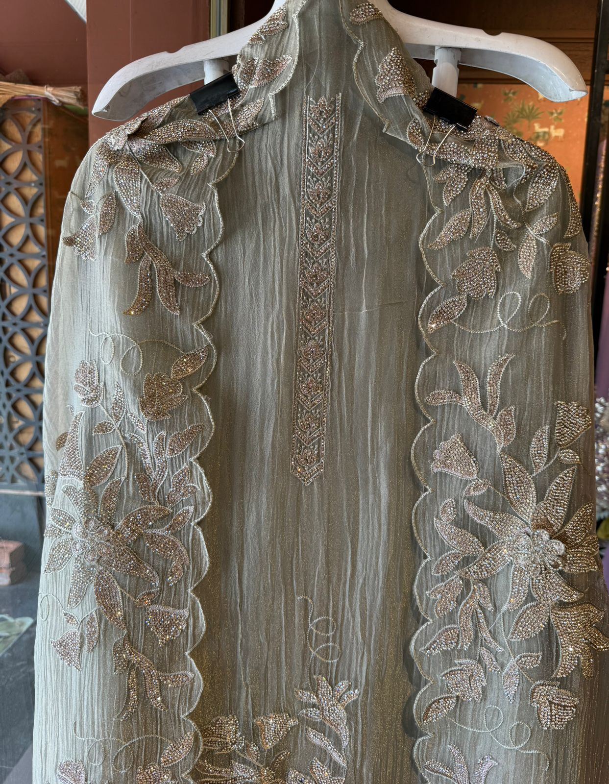 Elegant Crushed tissue unstitched suit