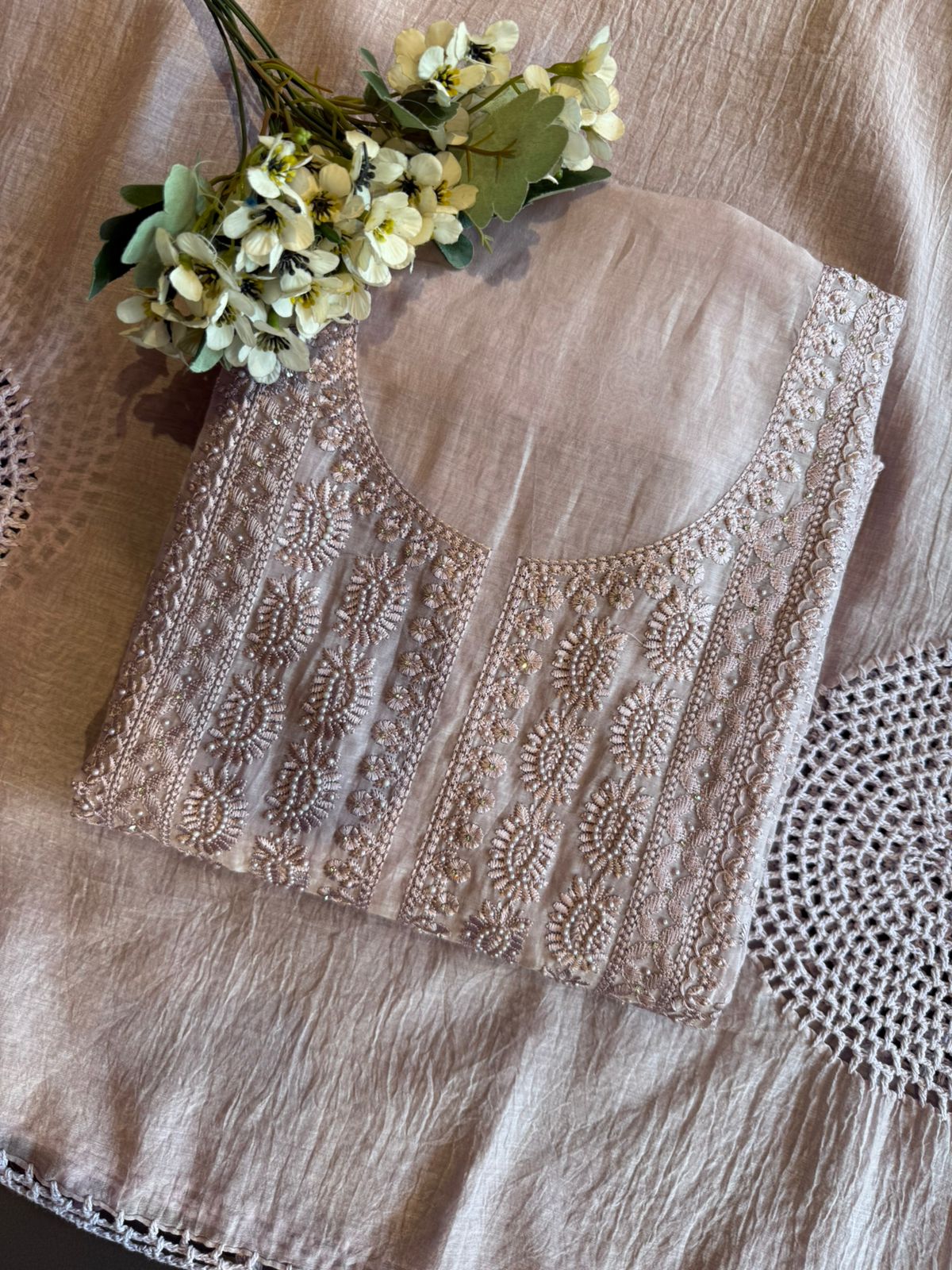 CHIKANKARI HAND EMBROIDERED SUIT