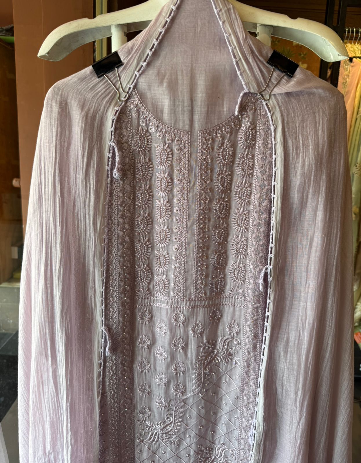 CHIKANKARI HAND EMBROIDERED SUIT