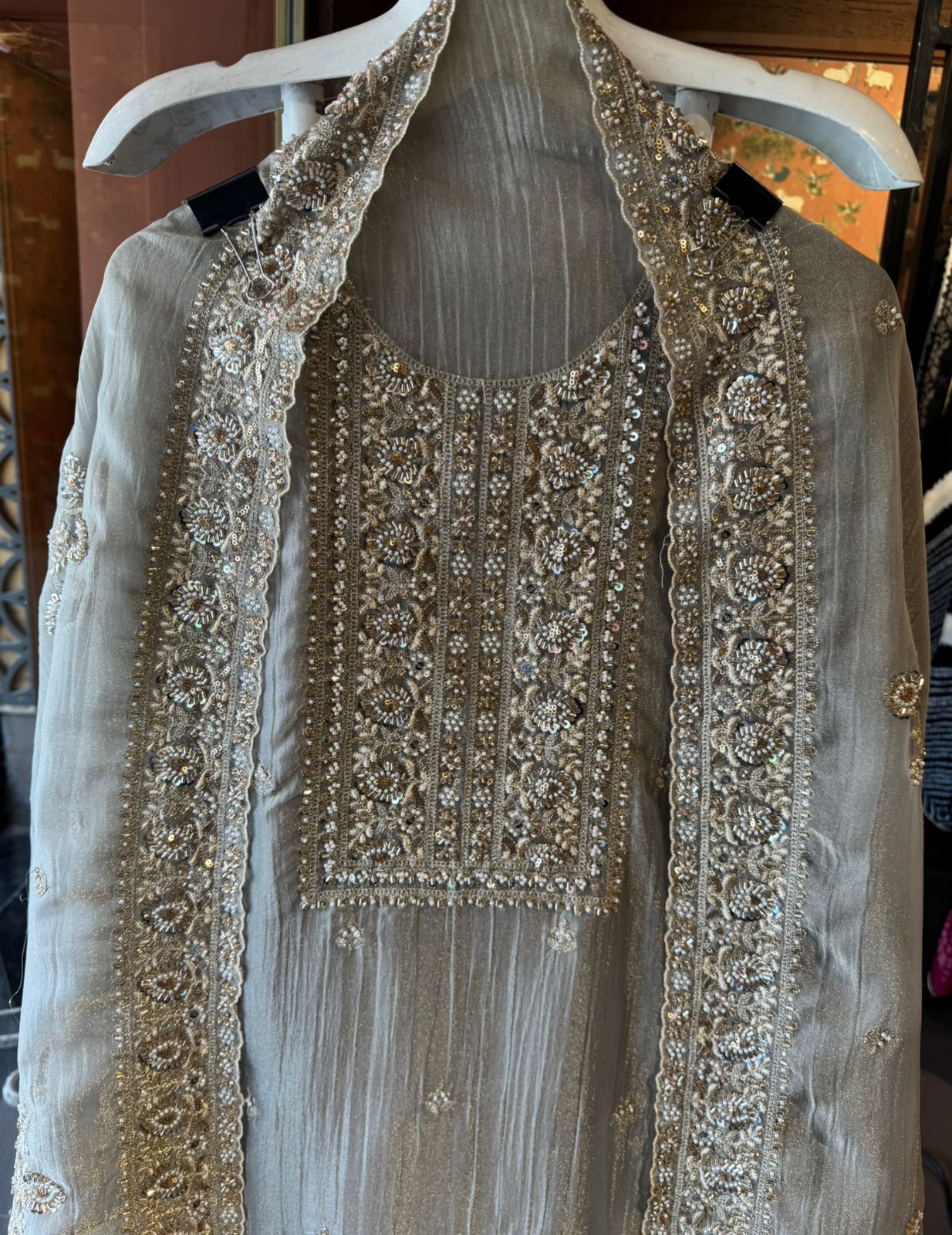 Crushed Tissue unstitched Suits