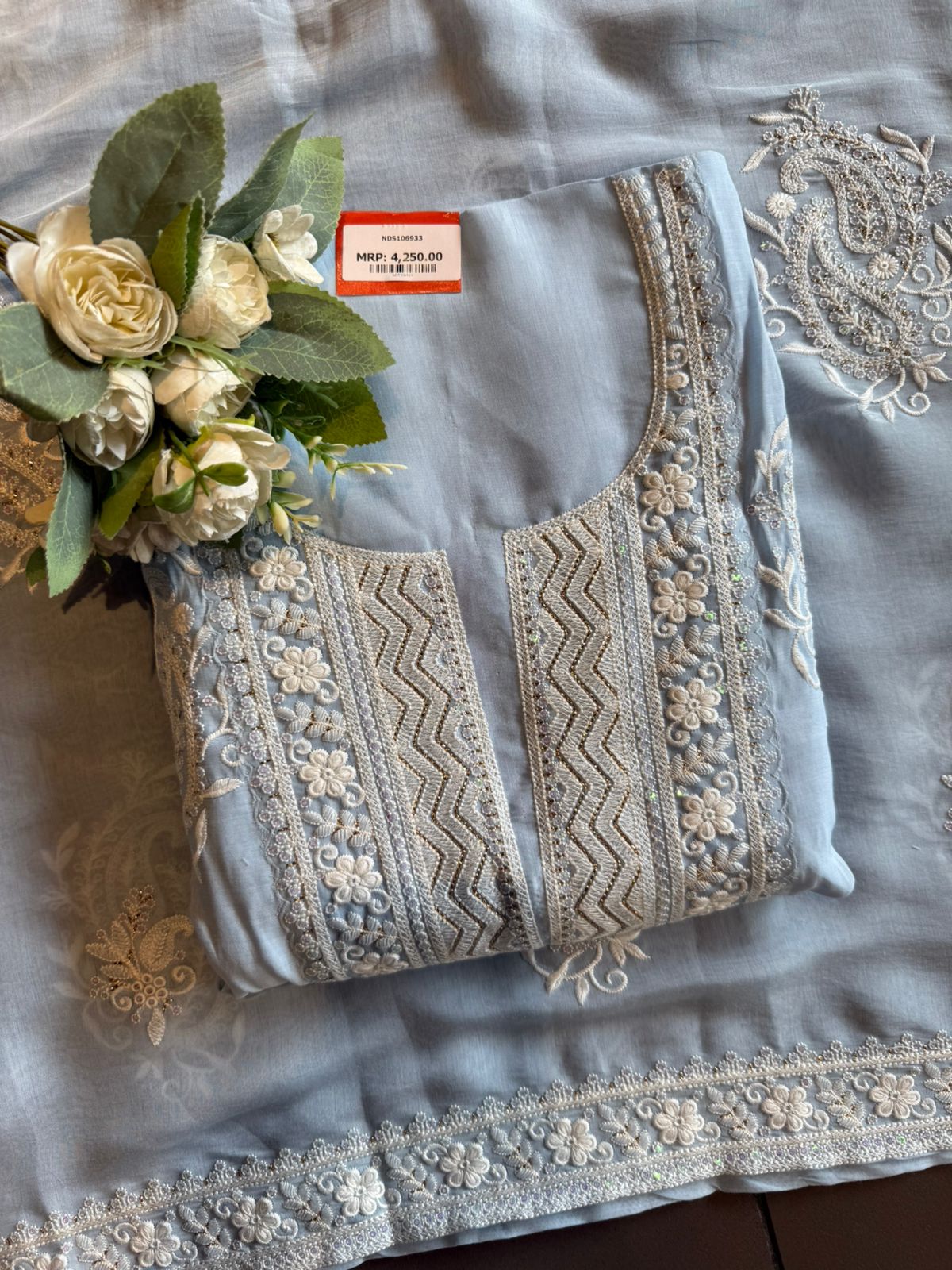 Premium lightweight Mul cotton Unstitched Suit