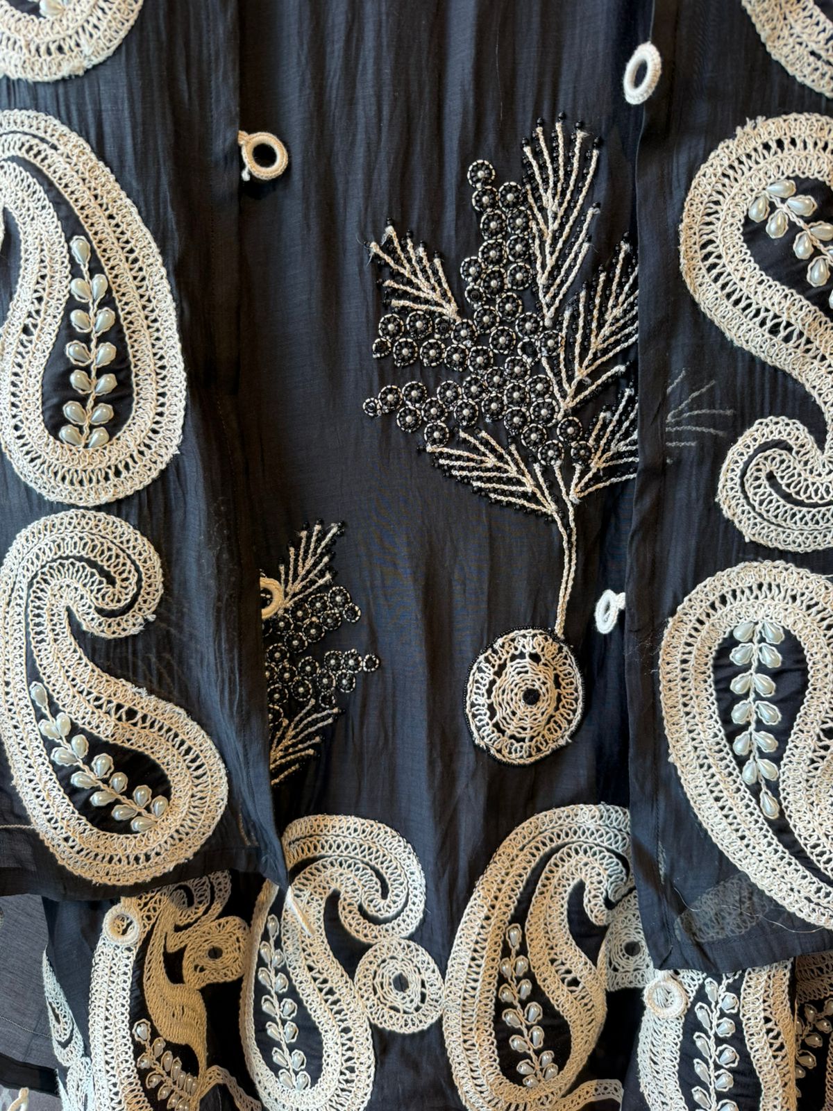 Hand-Dori Embroidered Unstitched Suit set