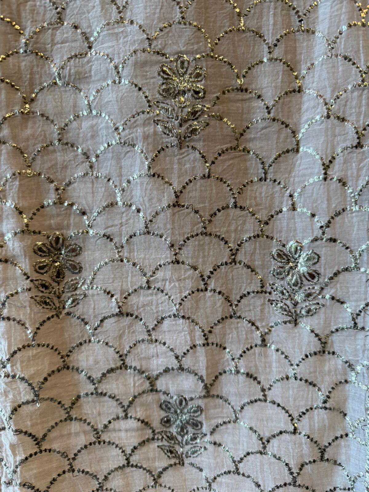 Unstitched Mul suit