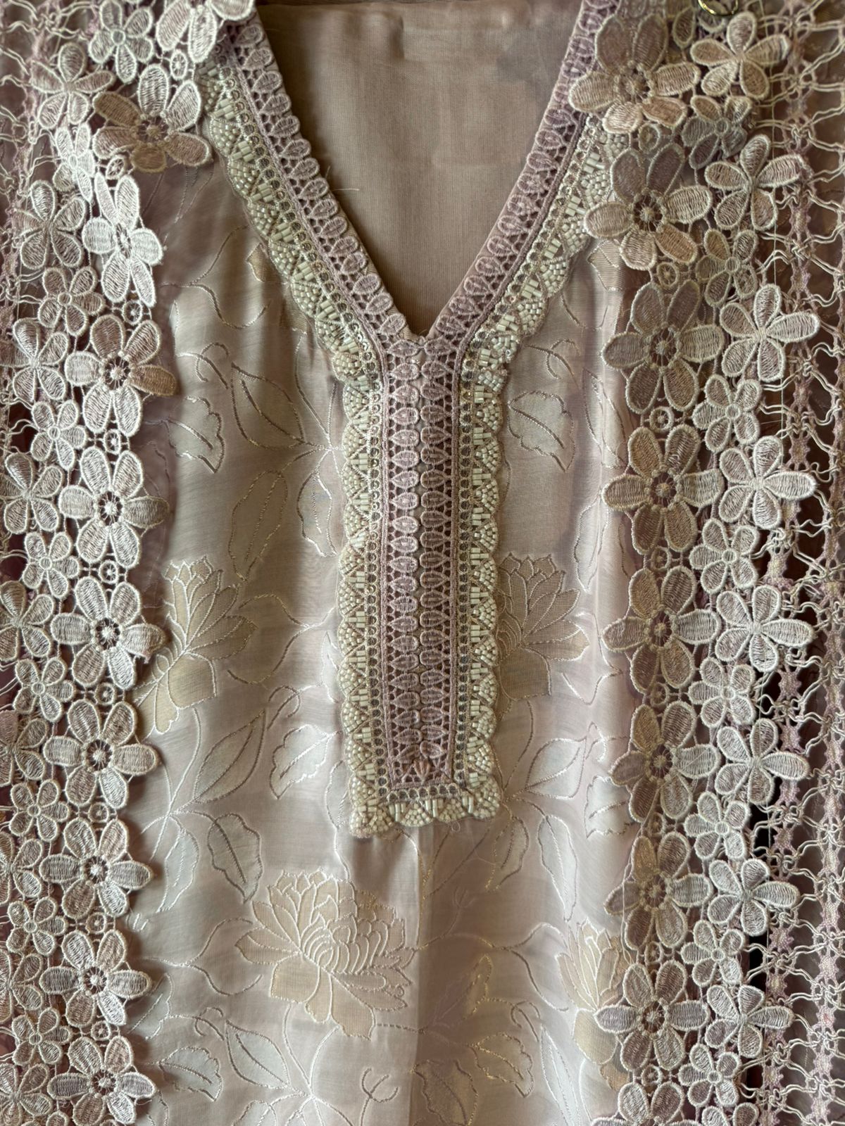 Floral Lace Elegant Unstitched Suit Set