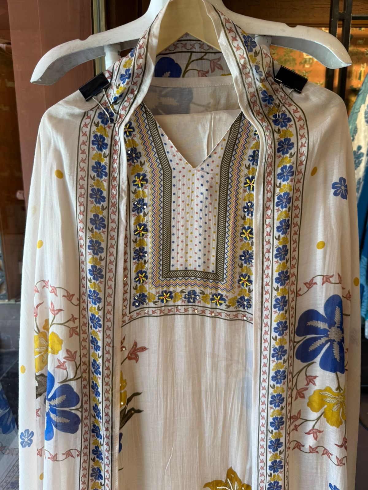 Delicate floral ivory kurta set