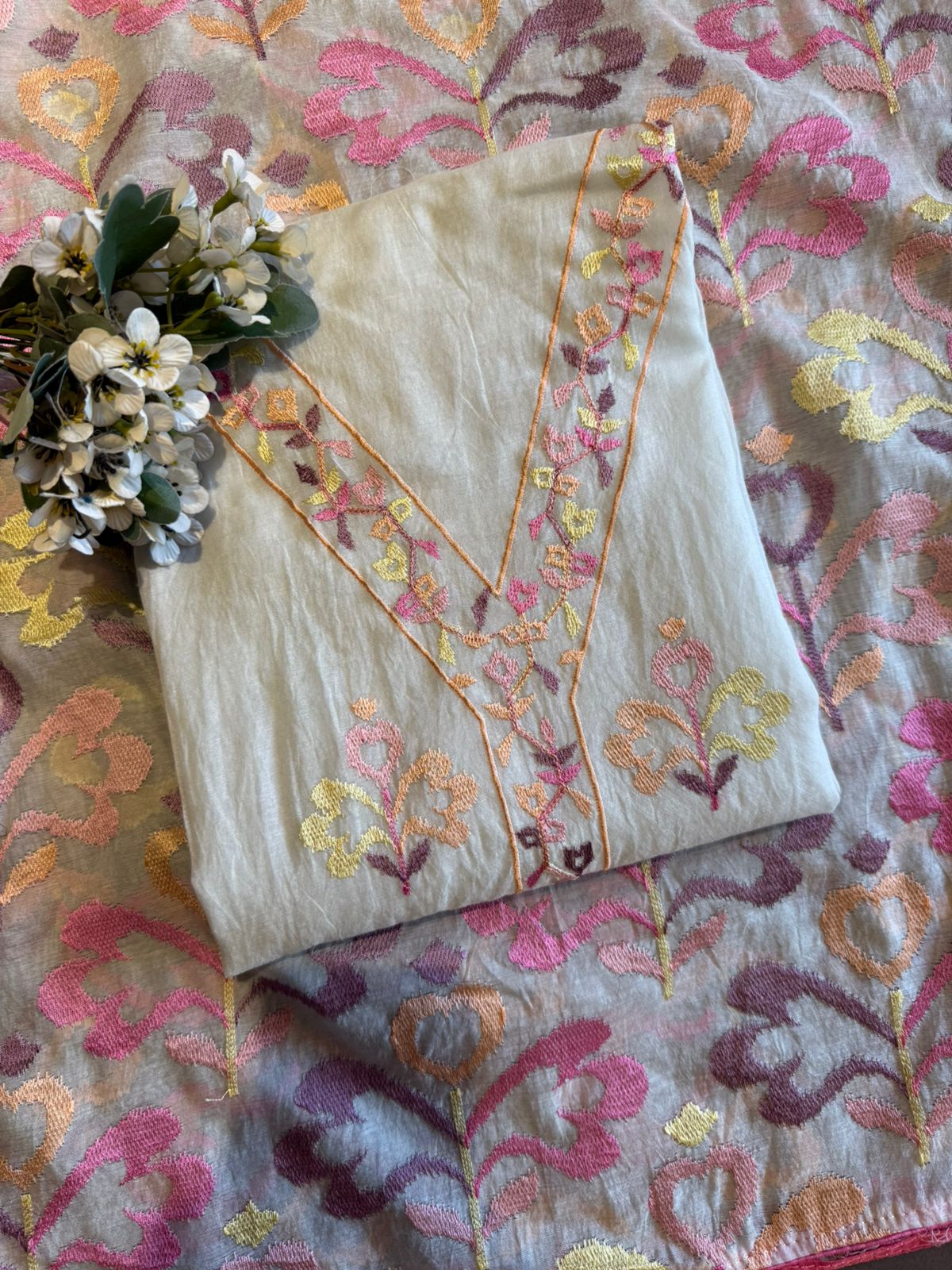 Pastel Mul cotton Unstitched Suit Set