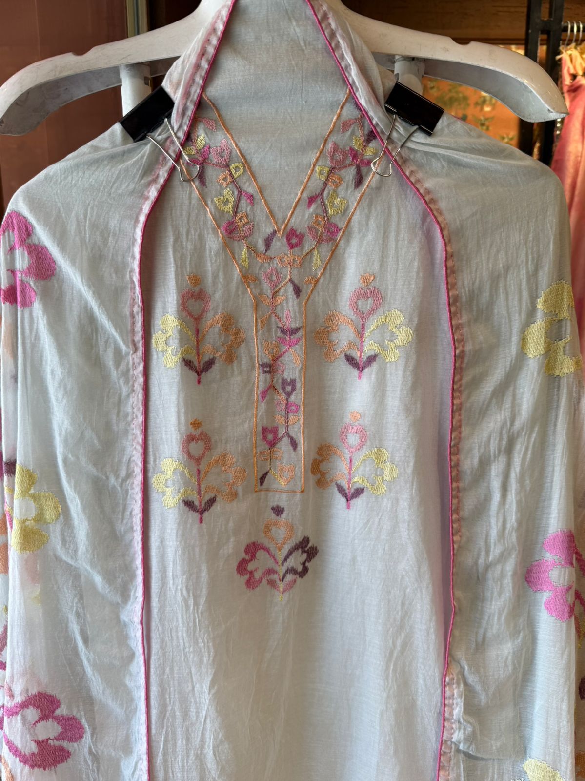 Pastel Mul cotton Unstitched Suit Set