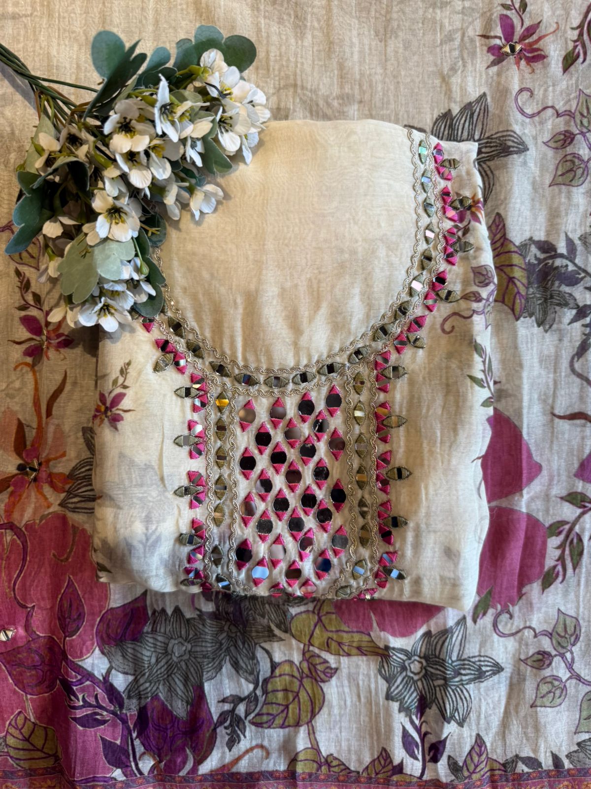 Refreshing floral set