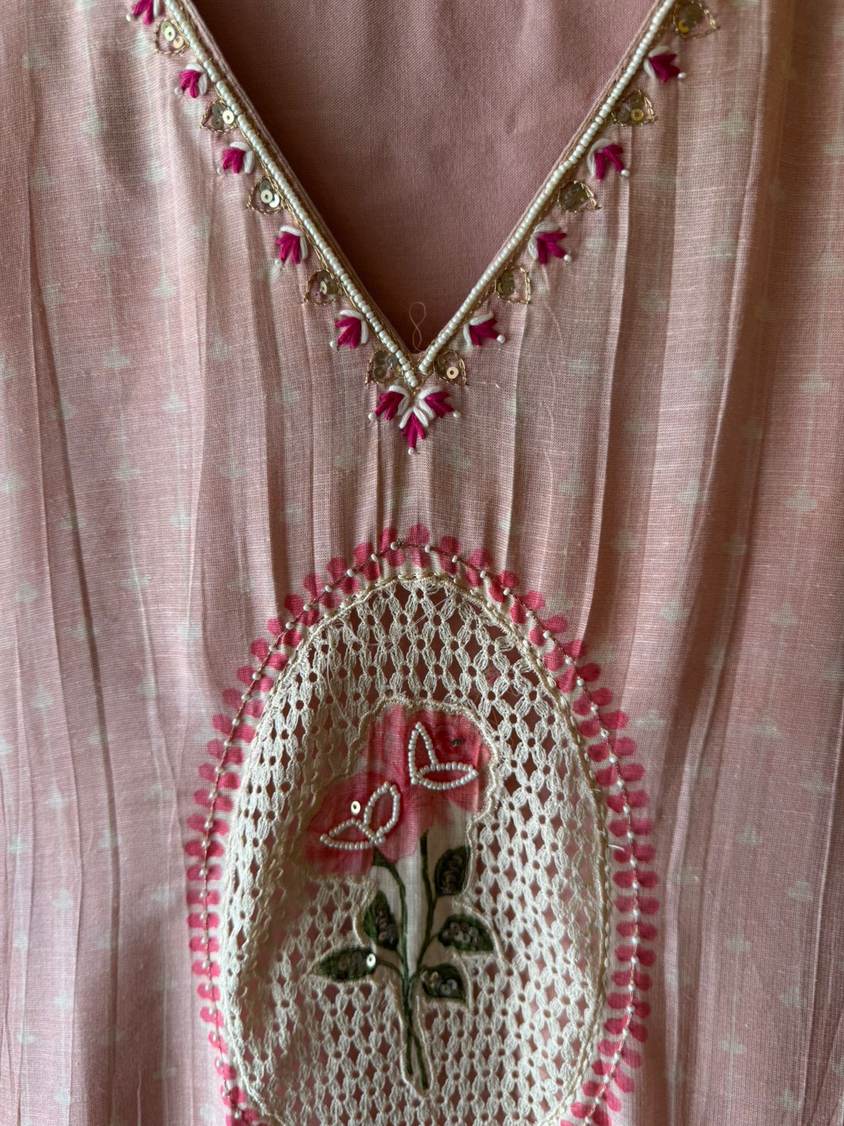 PINKY PEACH LACE DETAIL SUIT SET