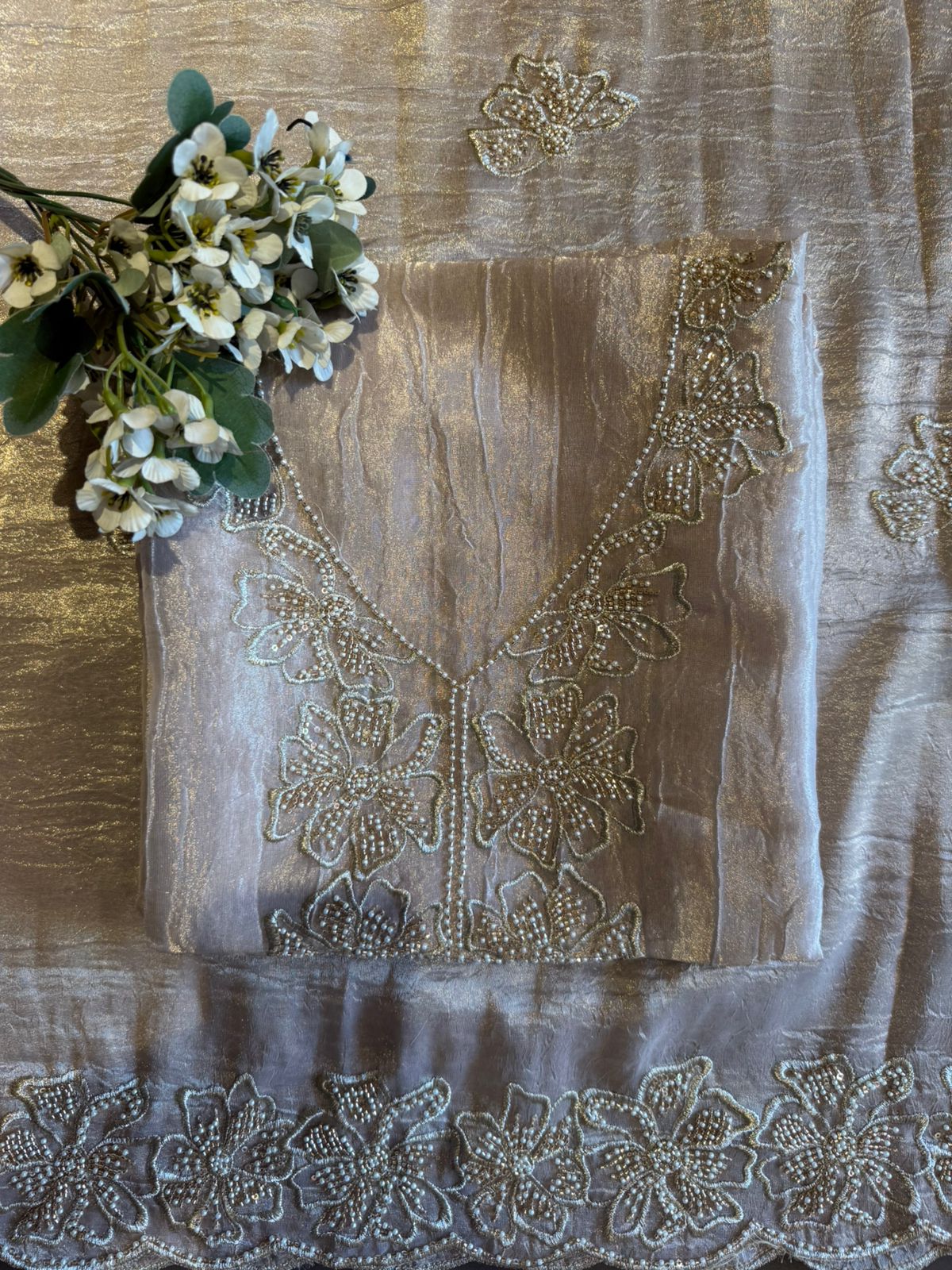 Lightweight Crinkled tissue  unstitched suit