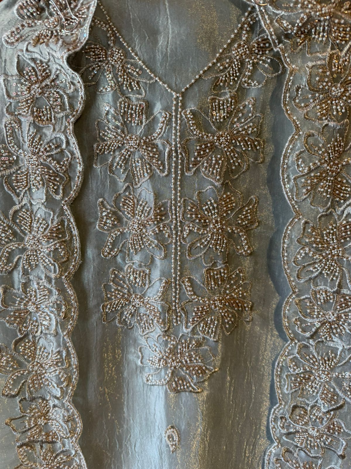 Lightweight Crinkled tissue  unstitched suit