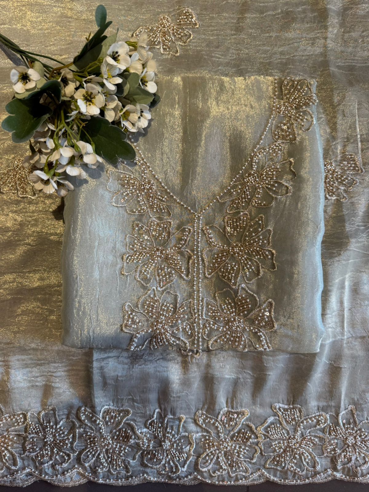 Lightweight Crinkled tissue  unstitched suit