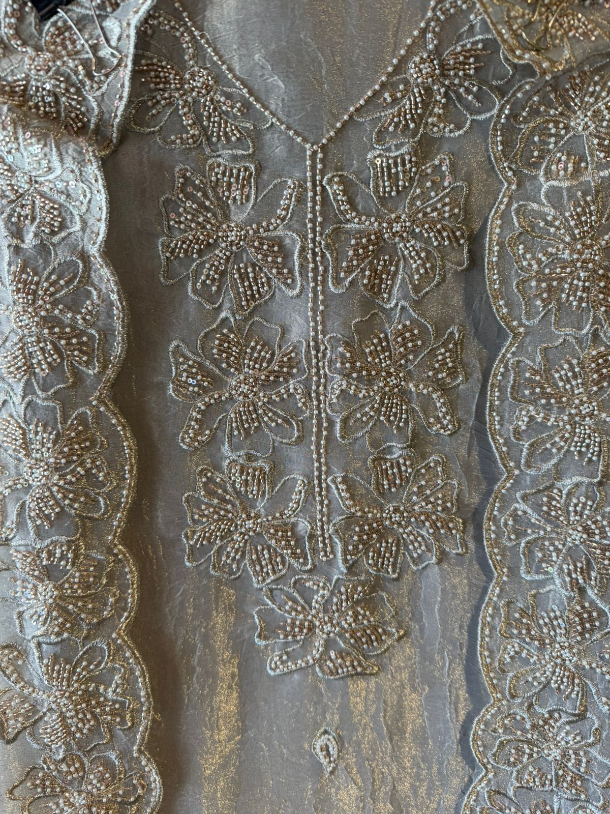 Lightweight Crinkled tissue  unstitched suit