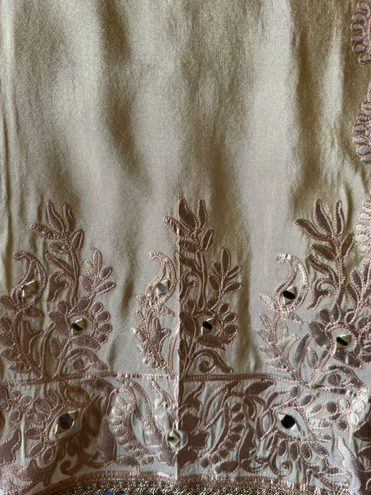 Shimmer tissue designer coord set
