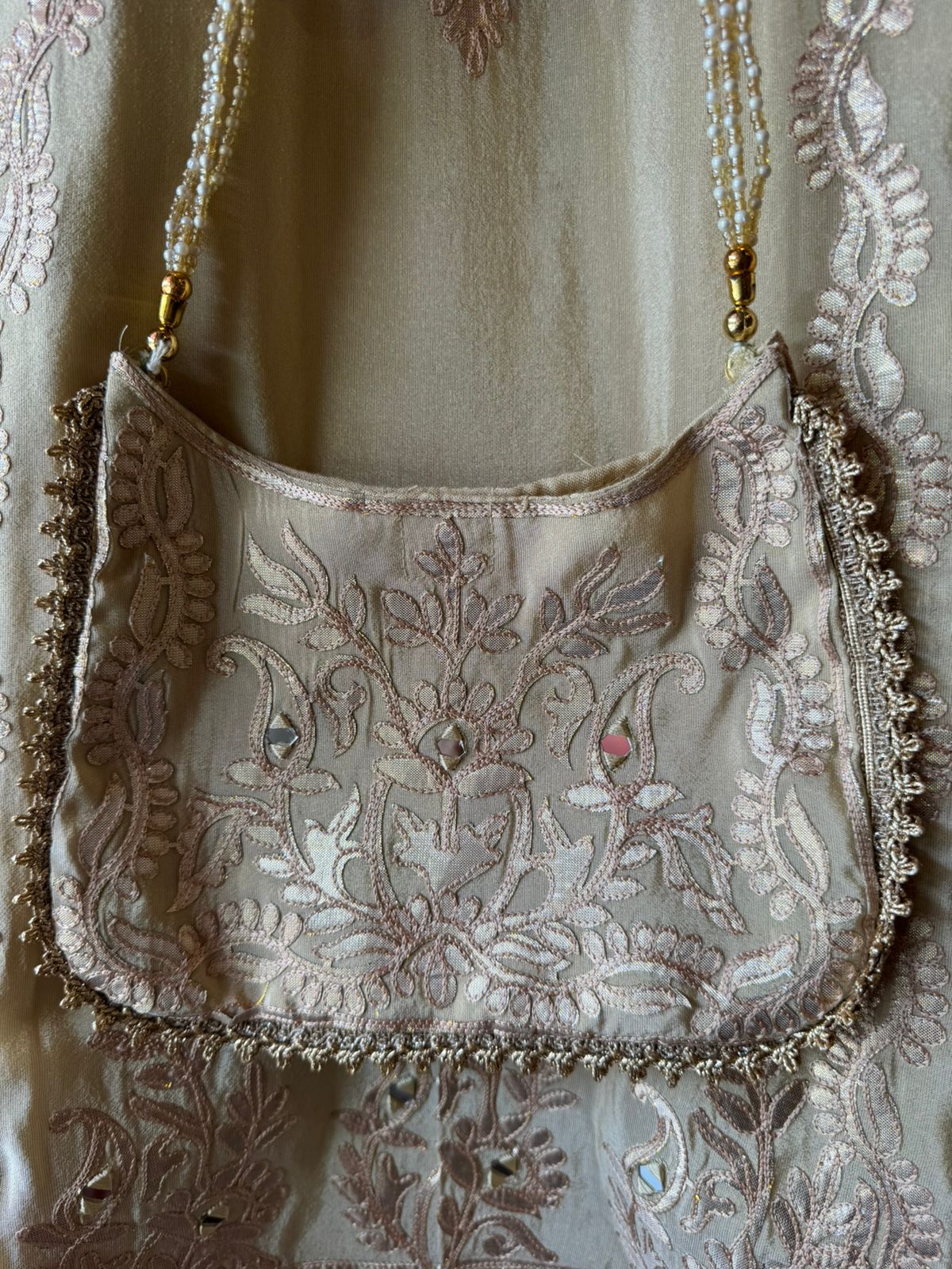 Shimmer tissue designer coord set